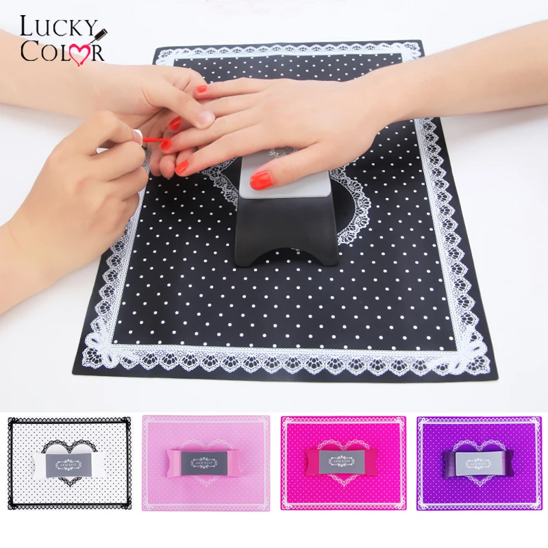 Silicone Cushion Pillow Wrist Pad Arm Rest Manicure Table Hand Holder Hand Rests Washable Mat Pad Foldable Nail Art Salon Tools
Silicone Cushion Pillow Wrist Pad Arm Rest Manicure Table Hand Holder Hand Rests Washable Mat Pad Foldable Nail Art Salon Tools