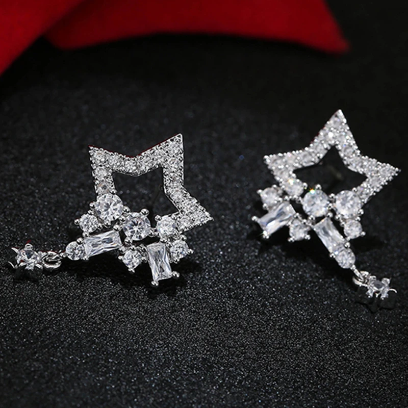 Hot Fashion Brincos Crystal Rhinestone Hollow Five-pointed Star Earrings Tassel Earrings Ladies Fashion Jewelry Christmas Gifts
Hot Fashion Brincos Crystal Rhinestone Hollow Five-pointed Star Earrings Tassel Earrings Ladies Fashion Jewelry Christmas Gifts