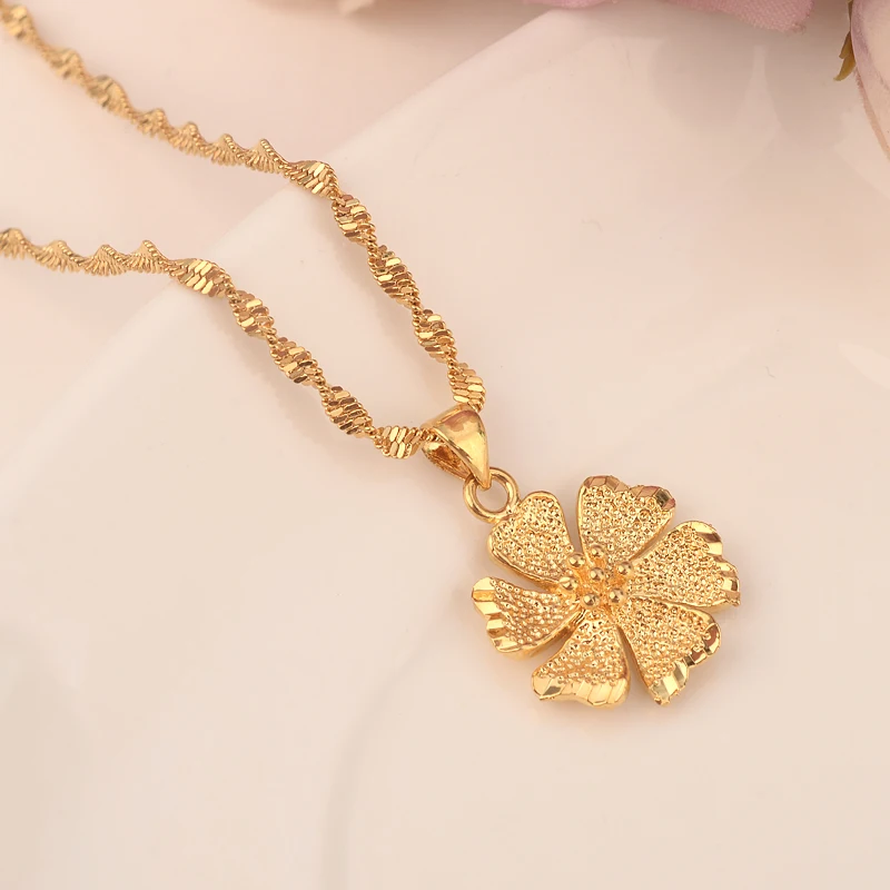 flower Necklacewith Pendant Women/Men Lovers's Jewelry Valentines Gift Gold Color flower Romantic Fancy DIY charms Bijoux
flower Necklacewith Pendant Women/Men Lovers's Jewelry Valentines Gift Gold Color flower Romantic Fancy DIY charms Bijoux