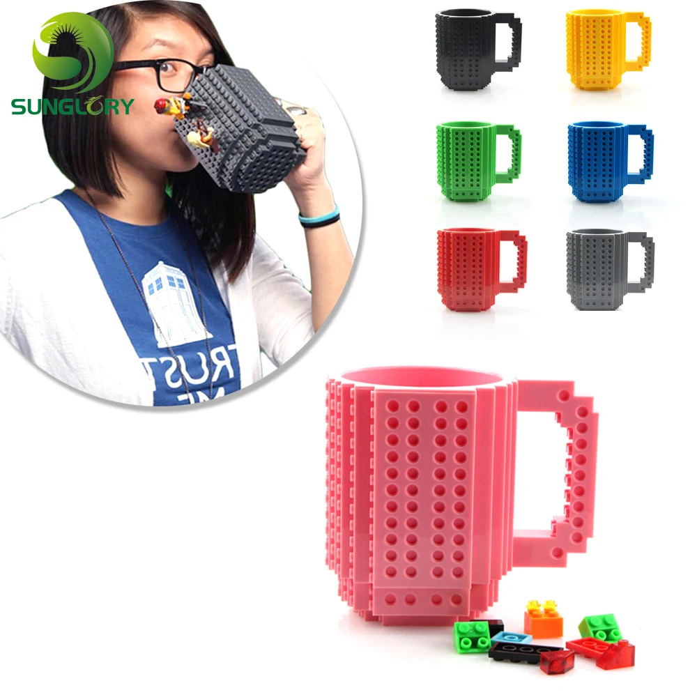 Build-On Brick Mug DIY PUZZLES Mug Building Blocks Coffee Cup 350ml Creative Drinkware BPA Free Personality Frozen Water Cup Toy
Build-On Brick Mug DIY PUZZLES Mug Building Blocks Coffee Cup 350ml Creative Drinkware BPA Free Personality Frozen Water Cup Toy