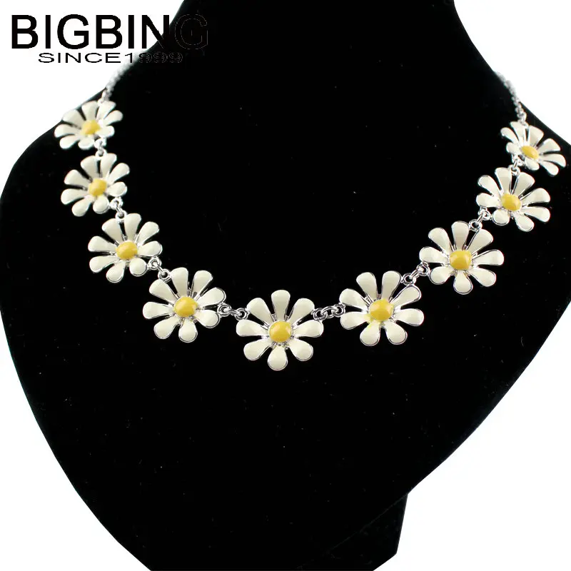 R062 BIGBING модные ювелирные изделия серебряный цвет белый цветок короткое ожерелье