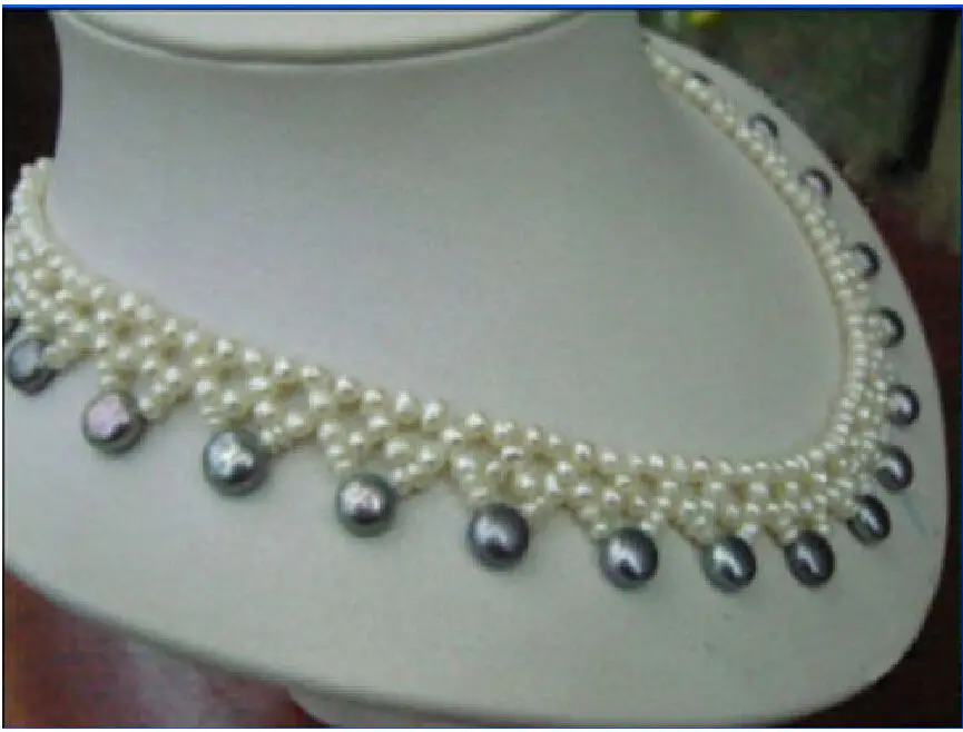 hot Beautiful south sea Knitting black + white pearl necklace 18 INCH 14KGP gold r a(5.18)
hot Beautiful south sea Knitting black + white pearl necklace 18 INCH 14KGP gold r a(5.18)