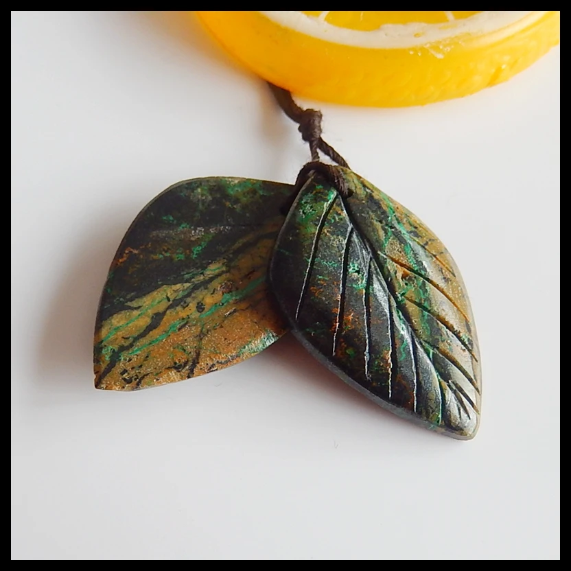 Fashion jewelry,Natural Gemstone Carved Leaf Chrysocolla fashion women Earring Bead,31x21xx5mm,9.8g
Fashion jewelry,Natural Gemstone Carved Leaf Chrysocolla fashion women Earring Bead,31x21xx5mm,9.8g