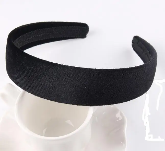 20pcs black color girl Lady pleuche Hair hoop Hair Band Velvet Covered Basic headbands headwear hair Accessories FJ3132
20pcs black color girl Lady pleuche Hair hoop Hair Band Velvet Covered Basic headbands headwear hair Accessories FJ3132