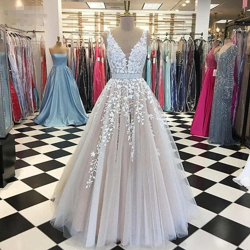 robe de soriee Gorgeous A-line V-neck Sleeveless Nude Lace African Formal Dress Women Long Prom Dresses 2019 Evening Gown
robe de soriee Gorgeous A-line V-neck Sleeveless Nude Lace African Formal Dress Women Long Prom Dresses 2019 Evening Gown