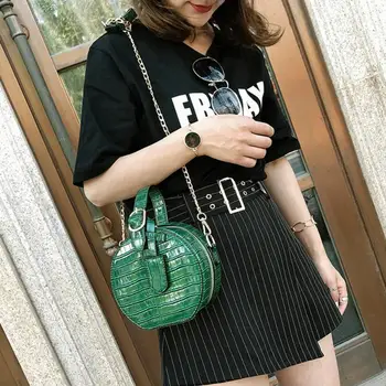 Women Round Messenger Chain Bag Fashion Personality Leather Shoulder Handbags Portable Purse Messenger Bag bolsa feminina
Women Round Messenger Chain Bag Fashion Personality Leather Shoulder Handbags Portable Purse Messenger Bag bolsa feminina