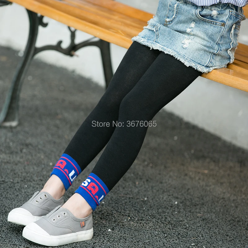 Autumn contrast color leggings for children girls cotton letter Ankle length pants baby girls warmer trousers spring new kids
Autumn contrast color leggings for children girls cotton letter Ankle length pants baby girls warmer trousers spring new kids