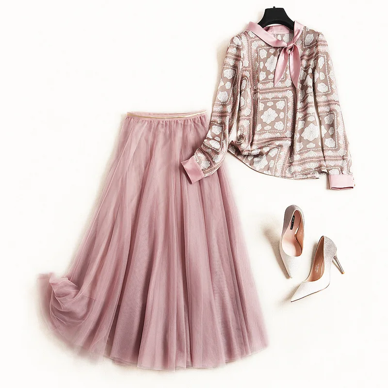 Women bow collar floral print tops long sleeve chiffon louse + pink mesh TUTU skirt suits 2 piece set new 2019 spring
Women bow collar floral print tops long sleeve chiffon louse + pink mesh TUTU skirt suits 2 piece set new 2019 spring