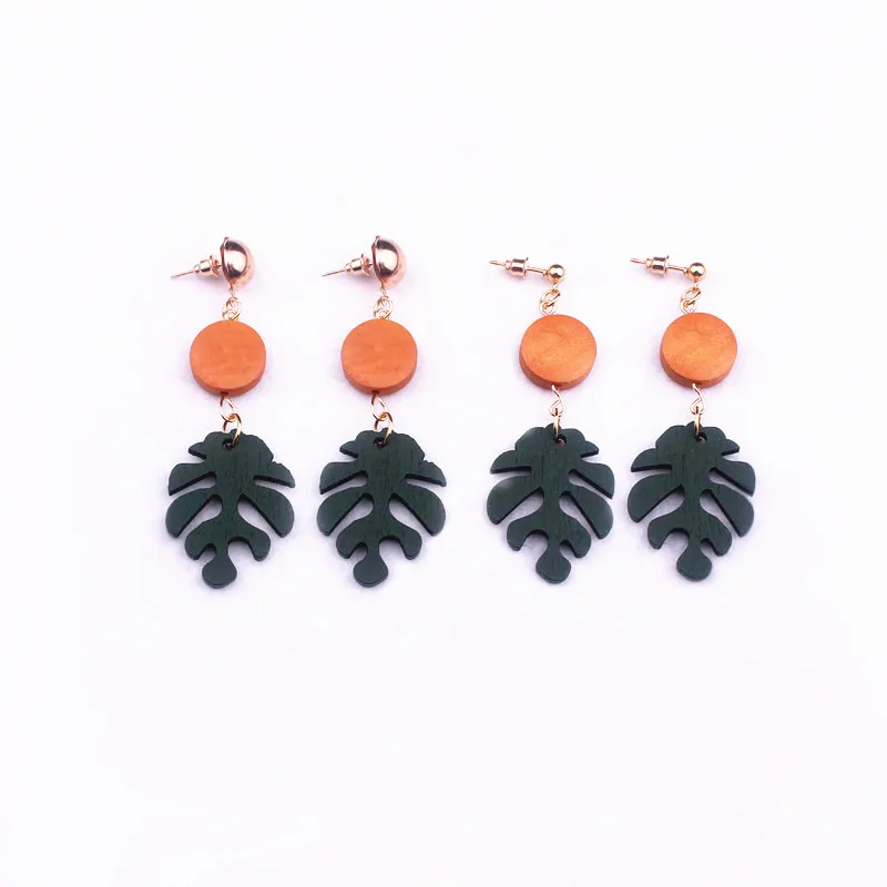 fashion green color African plant Wood Monstera Leaf earrings for women bear drop earring girls gifts new fj008
fashion green color African plant Wood Monstera Leaf earrings for women bear drop earring girls gifts new fj008