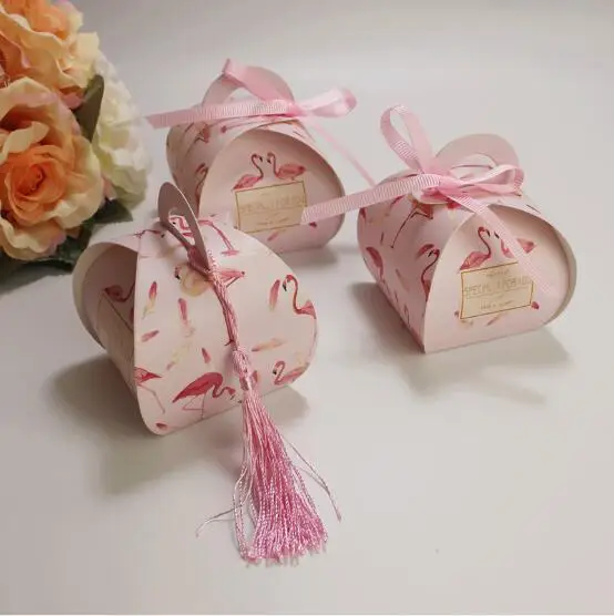 50 X Pink Flamingos Style Wedding Favors Candy Boxes Party Supplies Gift Box Chocolate Box Bomboniera Giveaways Box
50 X Pink Flamingos Style Wedding Favors Candy Boxes Party Supplies Gift Box Chocolate Box Bomboniera Giveaways Box