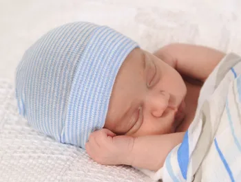 New Arrivals 2020 Baby Boy Hat Blue /White/Pink Stripes Simple Baby Hat Newborn Babies 0-3 Months Cute Beanies Headwear Spring
New Arrivals 2020 Baby Boy Hat Blue /White/Pink Stripes Simple Baby Hat Newborn Babies 0-3 Months Cute Beanies Headwear Spring