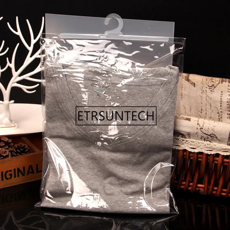300pcs/lot Transparent waterproof PVC Cloth Storage Bag With Hanger Plastic Packaging Button Seal Bag Clothes Scarves Hook Bags
300pcs/lot Transparent waterproof PVC Cloth Storage Bag With Hanger Plastic Packaging Button Seal Bag Clothes Scarves Hook Bags
