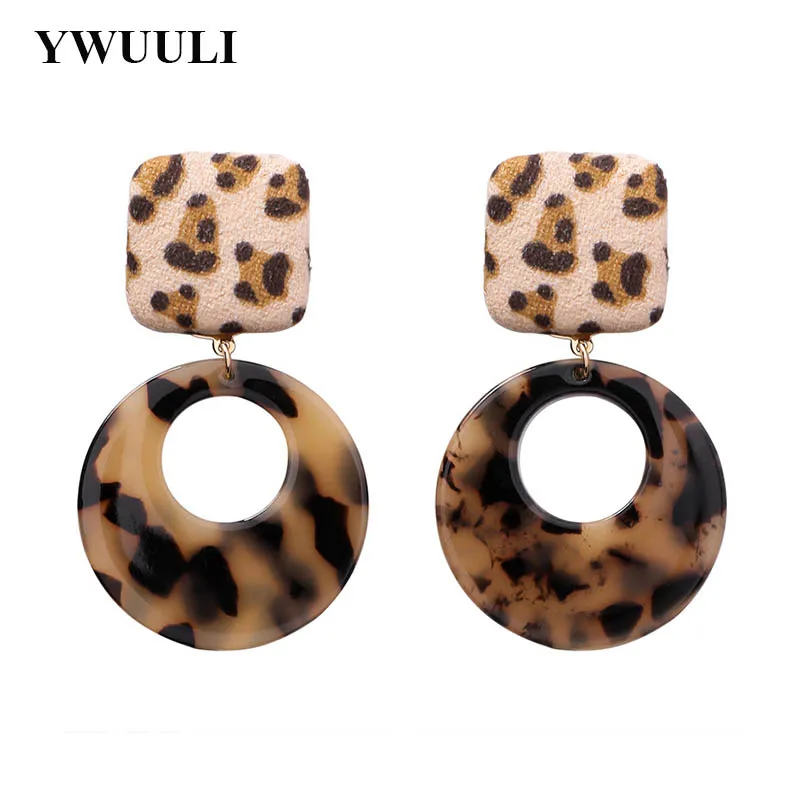 New Korean Acetic Acid Striped Leopard Acrylic Geometric Dangle Earrings for Women Round Square Earrings Fashion Jewelry MJ1562
New Korean Acetic Acid Striped Leopard Acrylic Geometric Dangle Earrings for Women Round Square Earrings Fashion Jewelry MJ1562