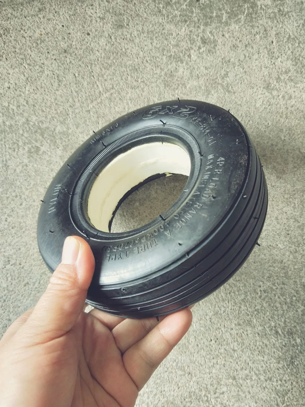High quality 6" Tire tyre 6X2 soild tire without inner tire Non inflatable for Electric Scooter F0 Wheel Trolley Cart Air Wheel
High quality 6" Tire tyre 6X2 soild tire without inner tire Non inflatable for Electric Scooter F0 Wheel Trolley Cart Air Wheel
