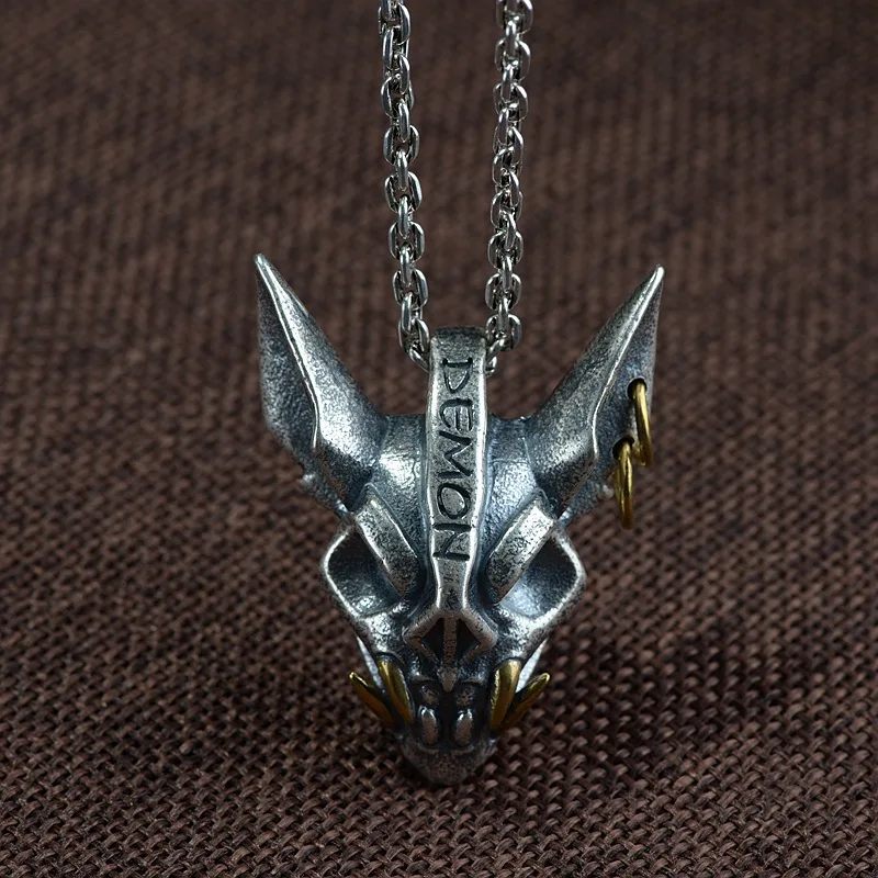 S990 Silver Vintage Craft Pendant Male Fashion Bat Skull Punk Silver Jewelry D311
S990 Silver Vintage Craft Pendant Male Fashion Bat Skull Punk Silver Jewelry D311