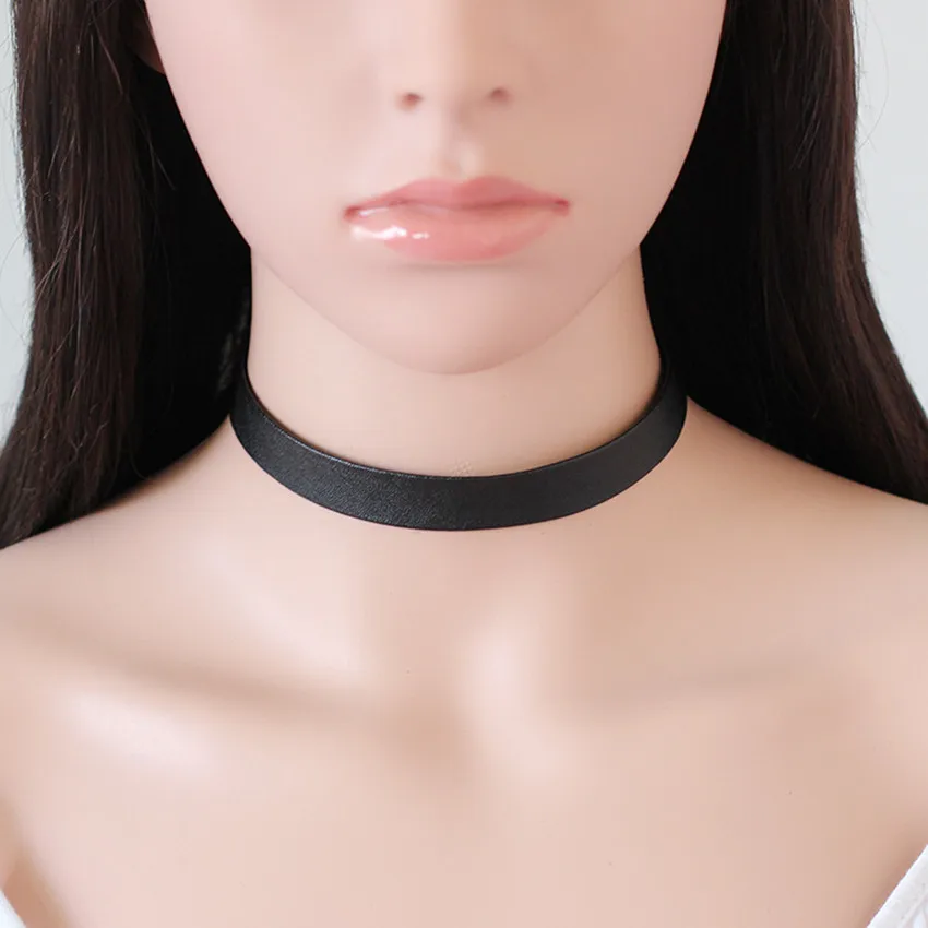 Simple Charm Woman Leather Chokers Necklace Sexy Elegant Fashion female Collar Party Jewelry Neck accessories 8 colors
Simple Charm Woman Leather Chokers Necklace Sexy Elegant Fashion female Collar Party Jewelry Neck accessories 8 colors