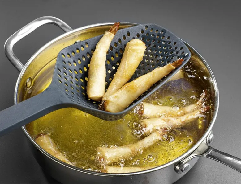 3058995597_2032675527