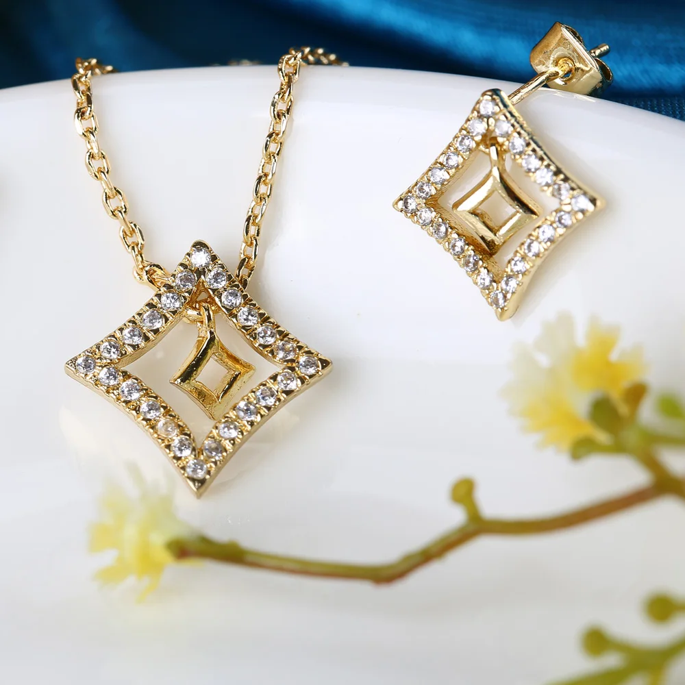 2018 New Fashion Charm Pendant Necklaces Earring Gold /White Color Quadrilateral Shap Jewelry Sets For Valentine 's Day Gift
2018 New Fashion Charm Pendant Necklaces Earring Gold /White Color Quadrilateral Shap Jewelry Sets For Valentine 's Day Gift