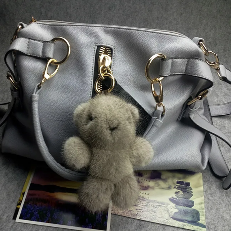 high quality trinket fur pompom keychain bunny keychains on bag fox fur cut bear Keychain fur pom pom charms for bags anime
high quality trinket fur pompom keychain bunny keychains on bag fox fur cut bear Keychain fur pom pom charms for bags anime