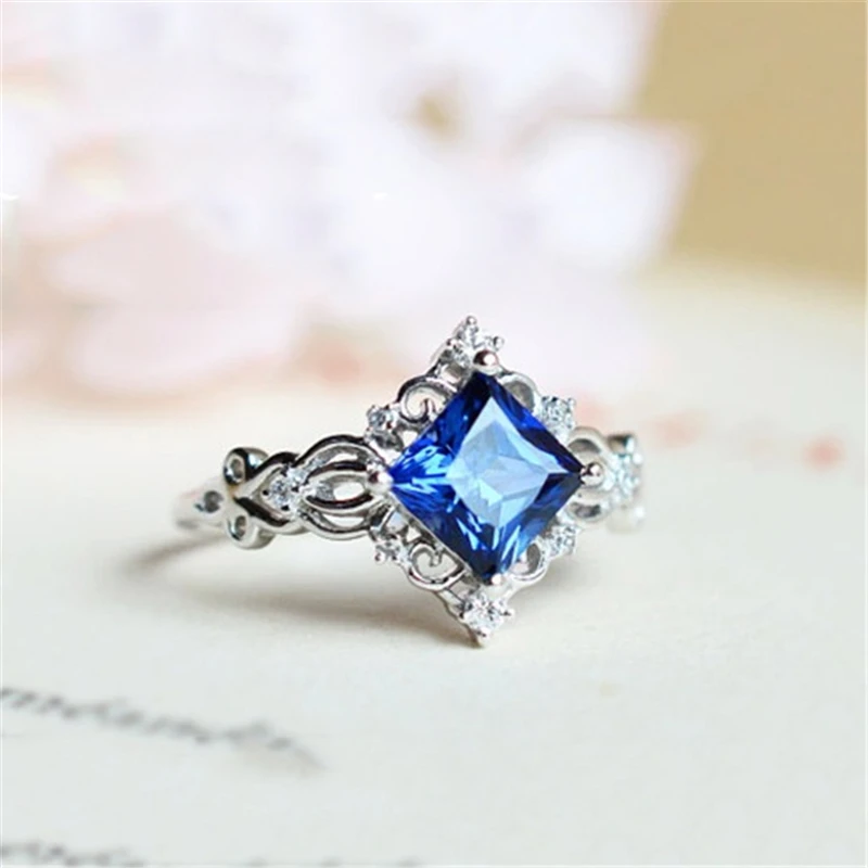 Dainty Blue Crystal Zircon Ring for Women Exquisite Square Engagement Finger Ring Ladies Fashion Jewelry bague Z3T281
Dainty Blue Crystal Zircon Ring for Women Exquisite Square Engagement Finger Ring Ladies Fashion Jewelry bague Z3T281