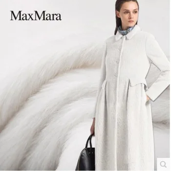 Pure white Suri alpaca fabric 78% Suri alpaca + 18% wool + 4% nylon 595grams per meter
Pure white Suri alpaca fabric 78% Suri alpaca + 18% wool + 4% nylon 595grams per meter