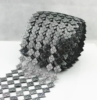 6 Row High Quality Flower Rhinestone Mesh Ribbon Gun Diamante Wedding Table Runners Wrap
6 Row High Quality Flower Rhinestone Mesh Ribbon Gun Diamante Wedding Table Runners Wrap