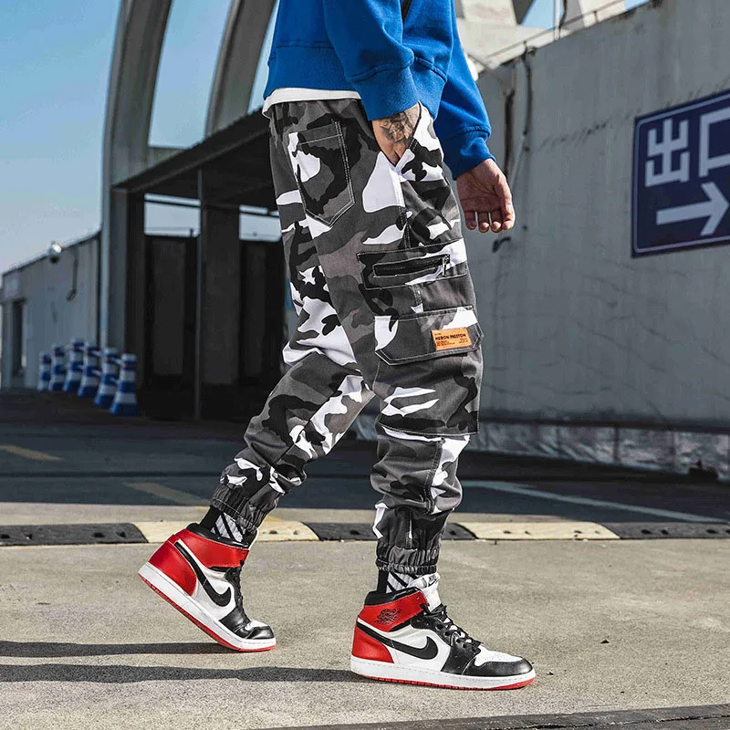 Fashion Camouflage Pants Hip Hop Black Jogger Pants Mens Cargo Harem Pant Streetwear Harajuku Jogger Sweatpant Cotton Trouser
Fashion Camouflage Pants Hip Hop Black Jogger Pants Mens Cargo Harem Pant Streetwear Harajuku Jogger Sweatpant Cotton Trouser