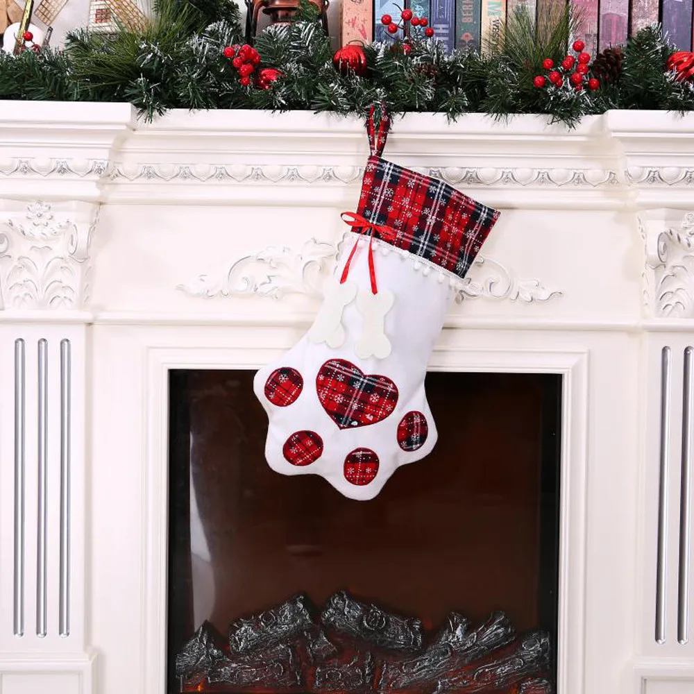 Merry christmas Decoration Gift Bags Pet Dog Cat Paw Stocking Socks Ornaments Home Gift Decoration for Christmas Tree 2019
Merry christmas Decoration Gift Bags Pet Dog Cat Paw Stocking Socks Ornaments Home Gift Decoration for Christmas Tree 2019
