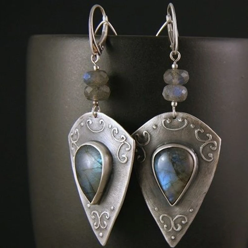 Female Long Earrings Exaggerated Moonstone Pendant Dangle Earrings For Women Accessories Party Gift
Female Long Earrings Exaggerated Moonstone Pendant Dangle Earrings For Women Accessories Party Gift