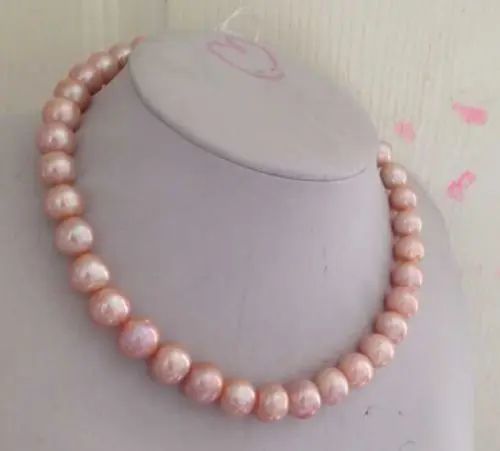 Jewelr 004903 11-12mm natural Australian south sea gold pink pearl necklace
Jewelr 004903 11-12mm natural Australian south sea gold pink pearl necklace