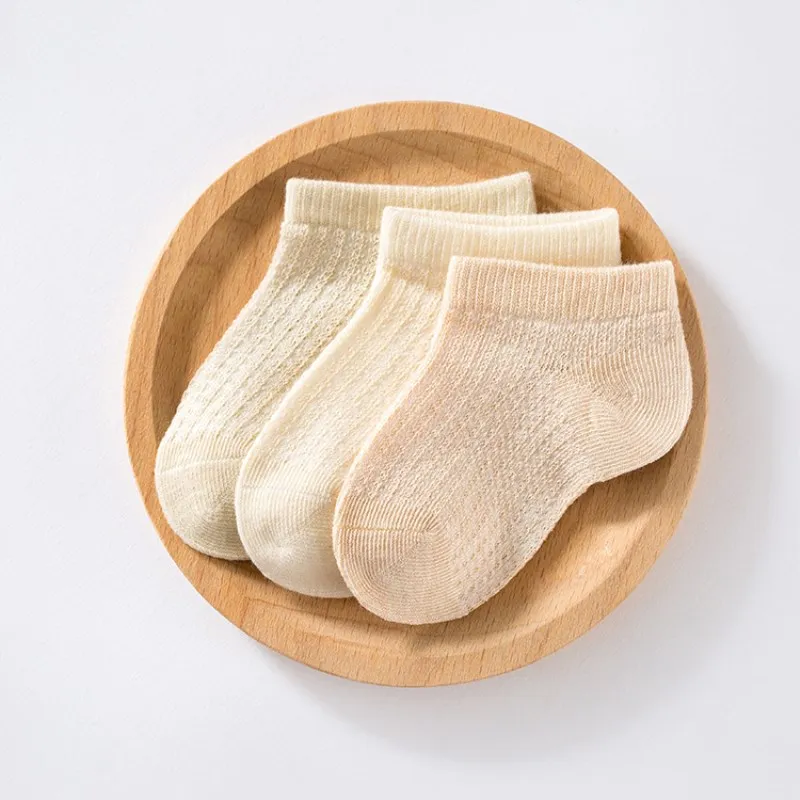 3 pairs of soft and comfortable natural colored cotton mesh boat socks baby summer shorts so breathable thin mesh socks
3 pairs of soft and comfortable natural colored cotton mesh boat socks baby summer shorts so breathable thin mesh socks