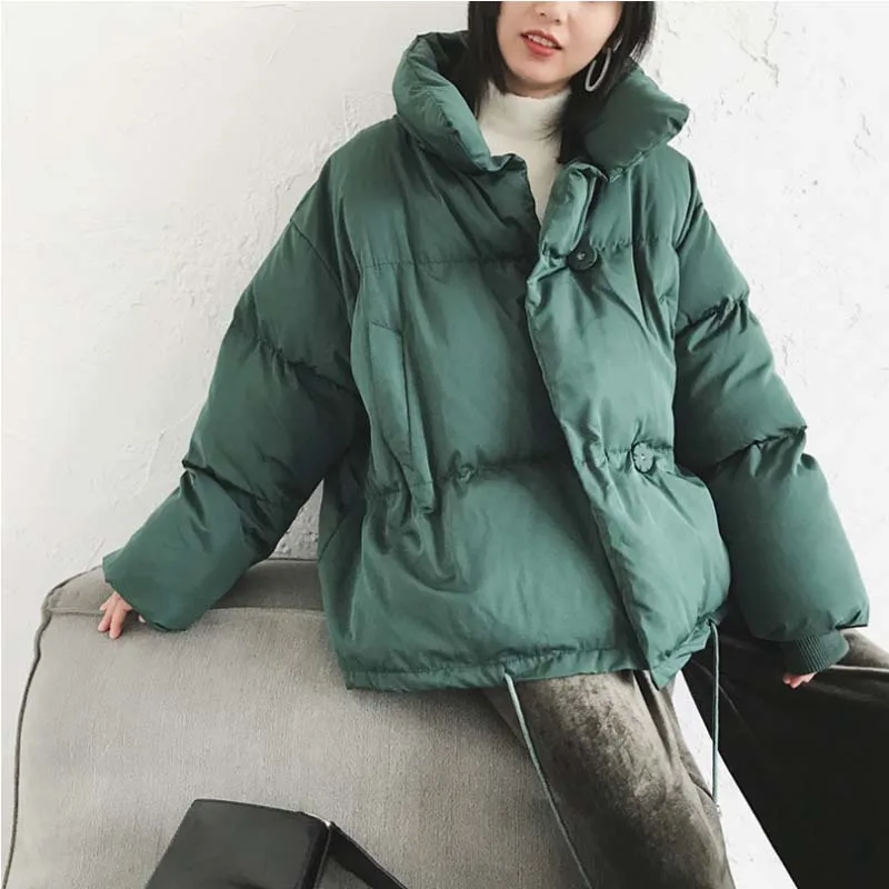 Jackets Winter Women Cotton Padded Jacket Stand Collar Solid Color Short Oversize Female Parkas Coat
Jackets Winter Women Cotton Padded Jacket Stand Collar Solid Color Short Oversize Female Parkas Coat