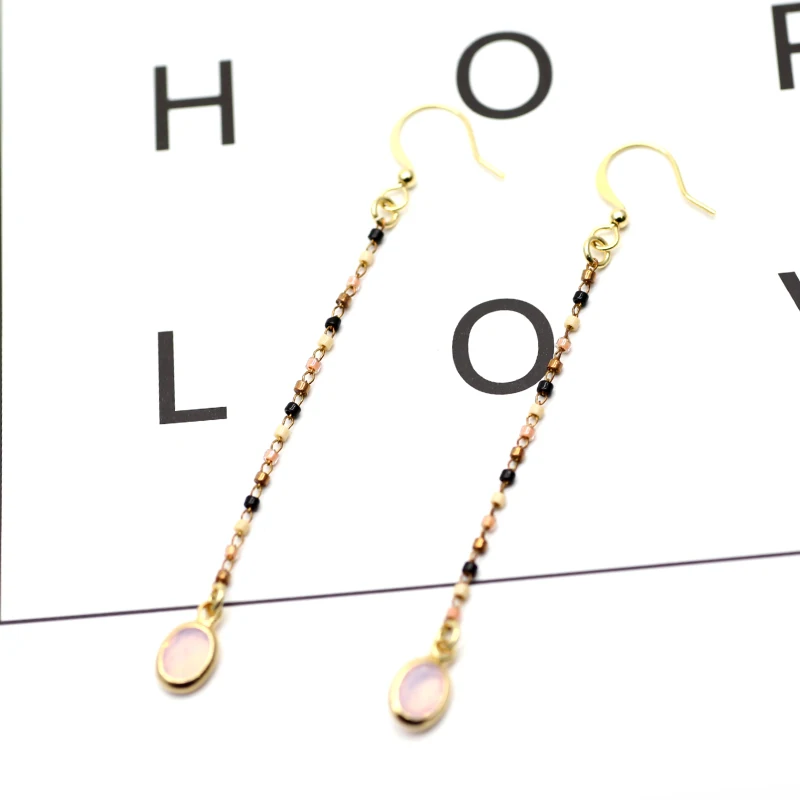 Single long tassel earring 007