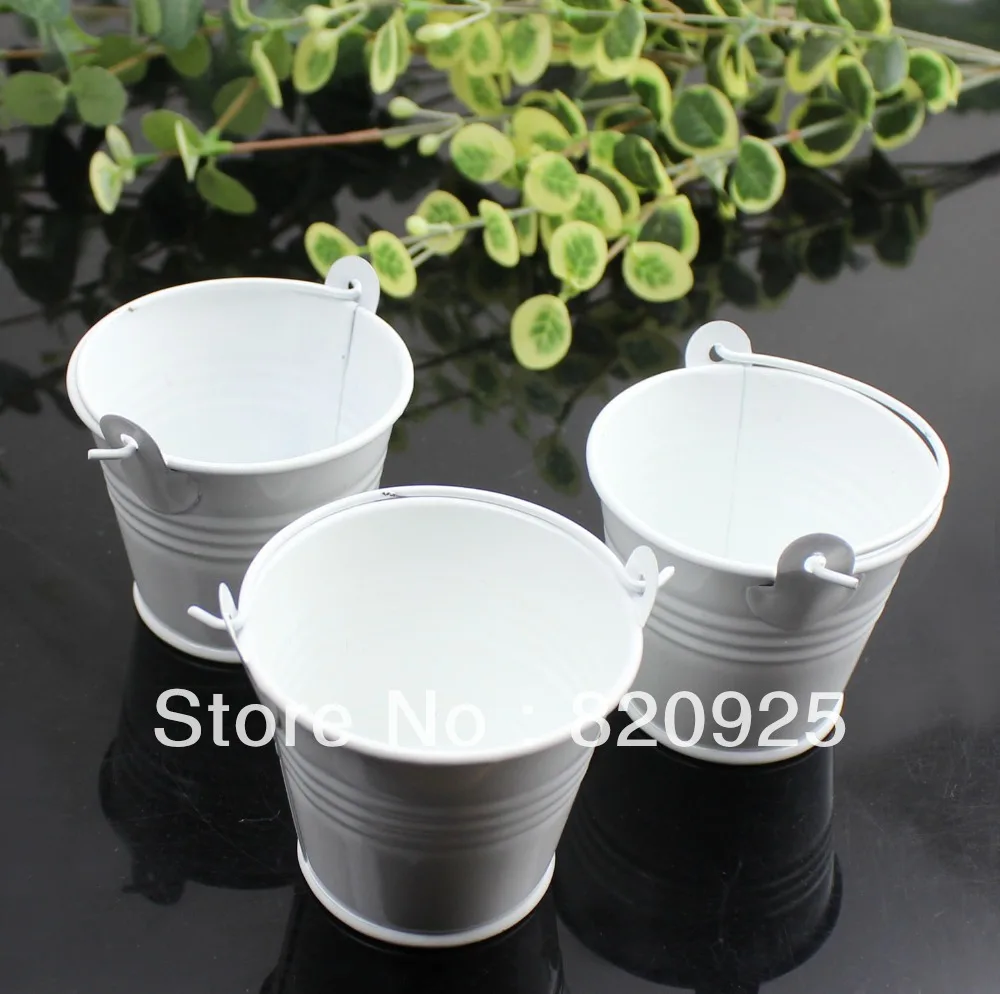 Free Shipping 10x Beautiful White Tinplate Favor Pails Mini Bucket Boxes Wedding Candy Box
Free Shipping 10x Beautiful White Tinplate Favor Pails Mini Bucket Boxes Wedding Candy Box