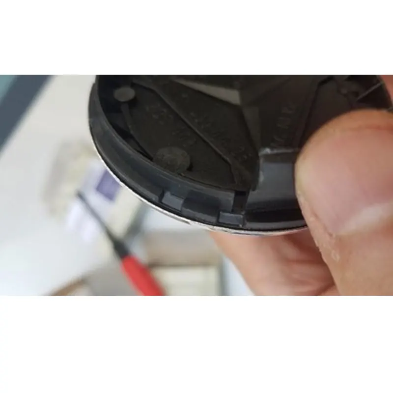 Wheel center hub cap for mercedes C180 C200 E260 E300 S350 ML350 for W204 W212 mercedes wheel cap
Wheel center hub cap for mercedes C180 C200 E260 E300 S350 ML350 for W204 W212 mercedes wheel cap