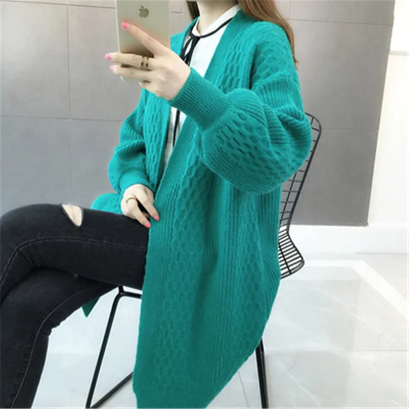 2019 Big Size New Women Winter Sweater Cardigans Fashion Long Sleeve Female Knitted Jackets V-Neck Thick Knit Cardigan Coat 729
2019 Big Size New Women Winter Sweater Cardigans Fashion Long Sleeve Female Knitted Jackets V-Neck Thick Knit Cardigan Coat 729