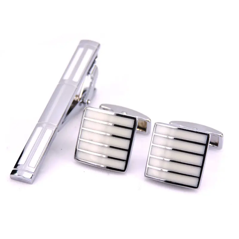 A set of high-quality white square Silvery Stripe Tie Clip Cufflinks men's fashion wedding Cufflinks Tie Clip Free Shipping
A set of high-quality white square Silvery Stripe Tie Clip Cufflinks men's fashion wedding Cufflinks Tie Clip Free Shipping