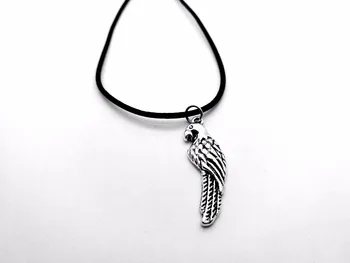 Cute Vintage Parrot Necklace Simple Long Sparrow Swallow Bird Rope Leather Necklaces for Women Animal Jewelry
Cute Vintage Parrot Necklace Simple Long Sparrow Swallow Bird Rope Leather Necklaces for Women Animal Jewelry