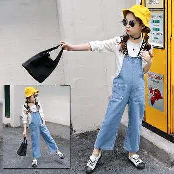 Autumn new style Girl black letters Webbing bib Girl denim wide leg pants jeans trousers for children
Autumn new style Girl black letters Webbing bib Girl denim wide leg pants jeans trousers for children
