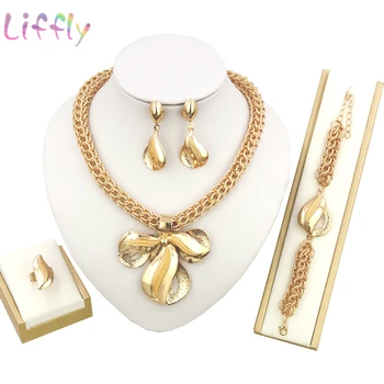 Dubai Jewelry Set Wedding Jewelry Sets for Women Bridal Fashion Party Necklace Earrings Ring Bracelet Bridal Jewelry Sets
Dubai Jewelry Set Wedding Jewelry Sets for Women Bridal Fashion Party Necklace Earrings Ring Bracelet Bridal Jewelry Sets