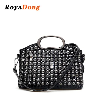 RoyaDong 2019 New Fashion Rivet Black Women Handbags Metal Handle Luxury Shoulder Bag Female Messenger Bags Design Crossbody
RoyaDong 2019 New Fashion Rivet Black Women Handbags Metal Handle Luxury Shoulder Bag Female Messenger Bags Design Crossbody