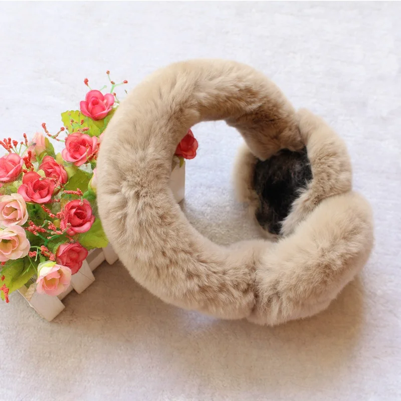 real rabbit fur winter earmuffs for girl Elegant Rabbit Fur Winter Ear muffs Warmers Cover Ears Fashion genuine Headphones femme
real rabbit fur winter earmuffs for girl Elegant Rabbit Fur Winter Ear muffs Warmers Cover Ears Fashion genuine Headphones femme