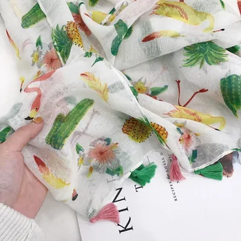 2019 Spring Luxury Brand Flamingos Floral Tassel Viscose Shawl Scarf Print Soft Quality Wrap Scarves Muslim Hijab Sjaal 180*90Cm
2019 Spring Luxury Brand Flamingos Floral Tassel Viscose Shawl Scarf Print Soft Quality Wrap Scarves Muslim Hijab Sjaal 180*90Cm