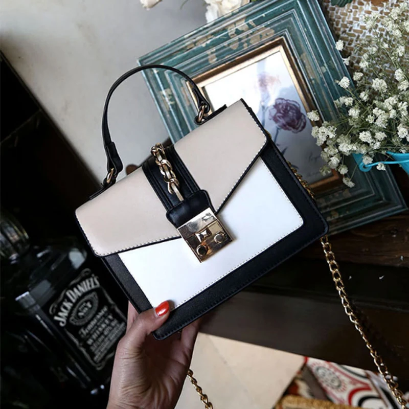 2018Women Handbags fashion women messenger bags flap crossbody bag sling chain shoulder bolsa high quality small handbags 3V3234
2018Women Handbags fashion women messenger bags flap crossbody bag sling chain shoulder bolsa high quality small handbags 3V3234
