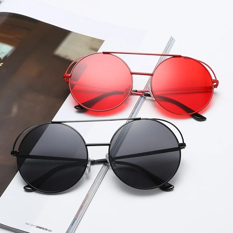 MINCL/ 2018New Fashion Oversized Round Red Sunglasses Women Big Frame Multi Mirror Sun Glasses For Female LXL
MINCL/ 2018New Fashion Oversized Round Red Sunglasses Women Big Frame Multi Mirror Sun Glasses For Female LXL