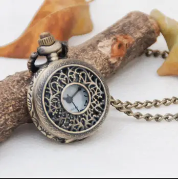 Vintage Fashion quartz Bronze hollow out pendant good quality children students gift Necklace pocket watches
Vintage Fashion quartz Bronze hollow out pendant good quality children students gift Necklace pocket watches