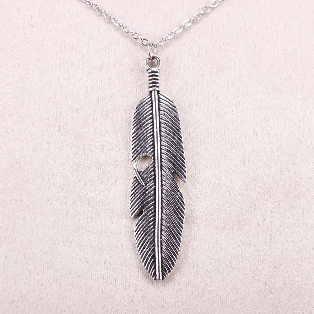 New Fashion Silver Pendant feather 59*16mm Necklace Women Exquisite Choker Necklace Jewelry
New Fashion Silver Pendant feather 59*16mm Necklace Women Exquisite Choker Necklace Jewelry