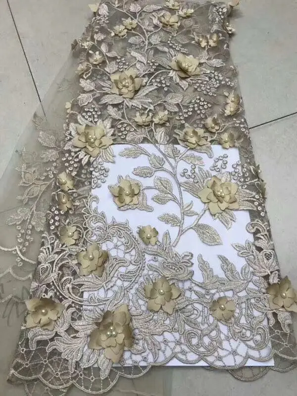 2018 French Net Lace Fabric With Beads High quality Nigerian Lace Fabric 3D Applique Embroidered African Lace For Wedding Dress
2018 French Net Lace Fabric With Beads High quality Nigerian Lace Fabric 3D Applique Embroidered African Lace For Wedding Dress