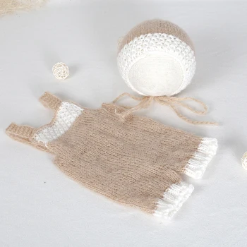 Baby Wool Bonnet Photo Props Newborn Chunky Romper Set Knitted Fuzzy Outfits Baby Clothes Boys Pant and Hat Photography Props
Baby Wool Bonnet Photo Props Newborn Chunky Romper Set Knitted Fuzzy Outfits Baby Clothes Boys Pant and Hat Photography Props