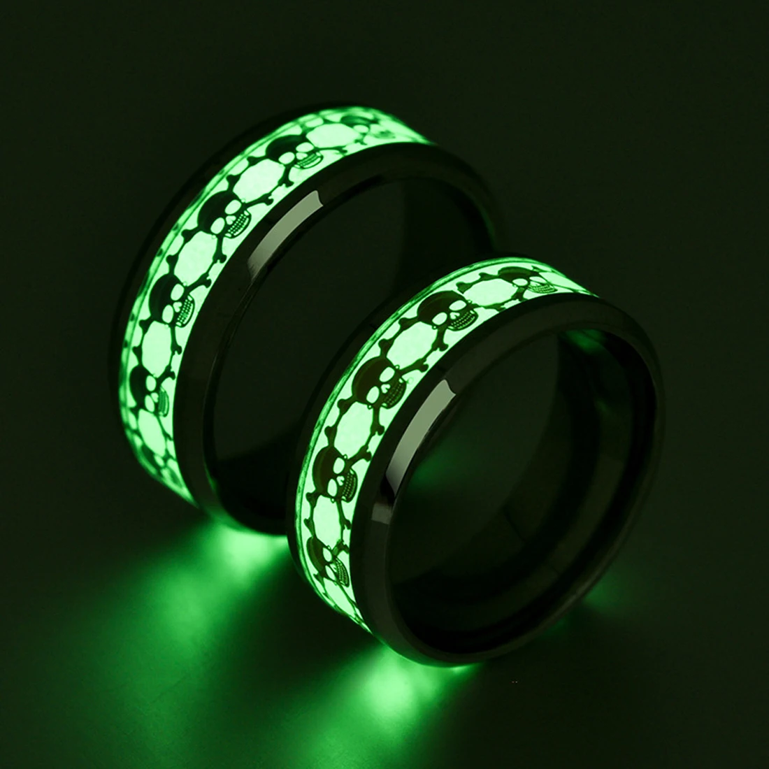NEW Pirate Ghost Head Luminous Ring Stainless Steel Ring Personality Original JewelryJewelry Women Men Wild Ring 8mm
NEW Pirate Ghost Head Luminous Ring Stainless Steel Ring Personality Original JewelryJewelry Women Men Wild Ring 8mm